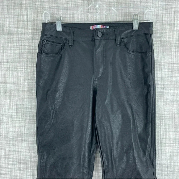 Urban Outfitters foux leather pants Womens Size 26 *Flaw* 2926 - Picture 9 of 11